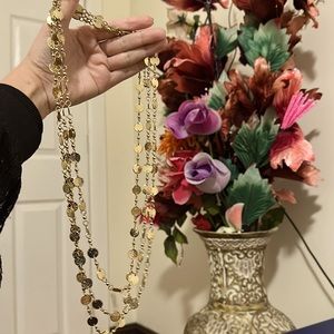 Long necklace in gold color